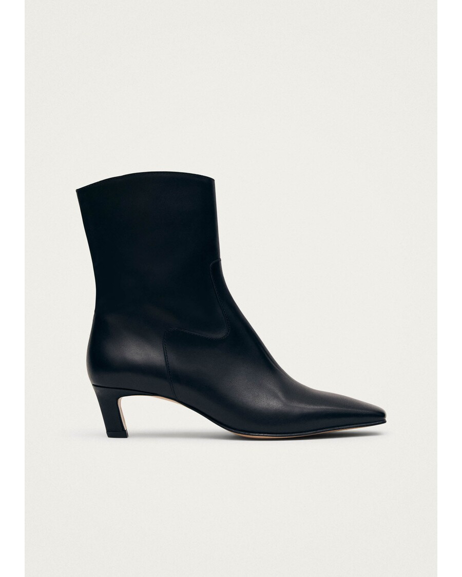 Alohas Nash Black Leather Ankle Boots